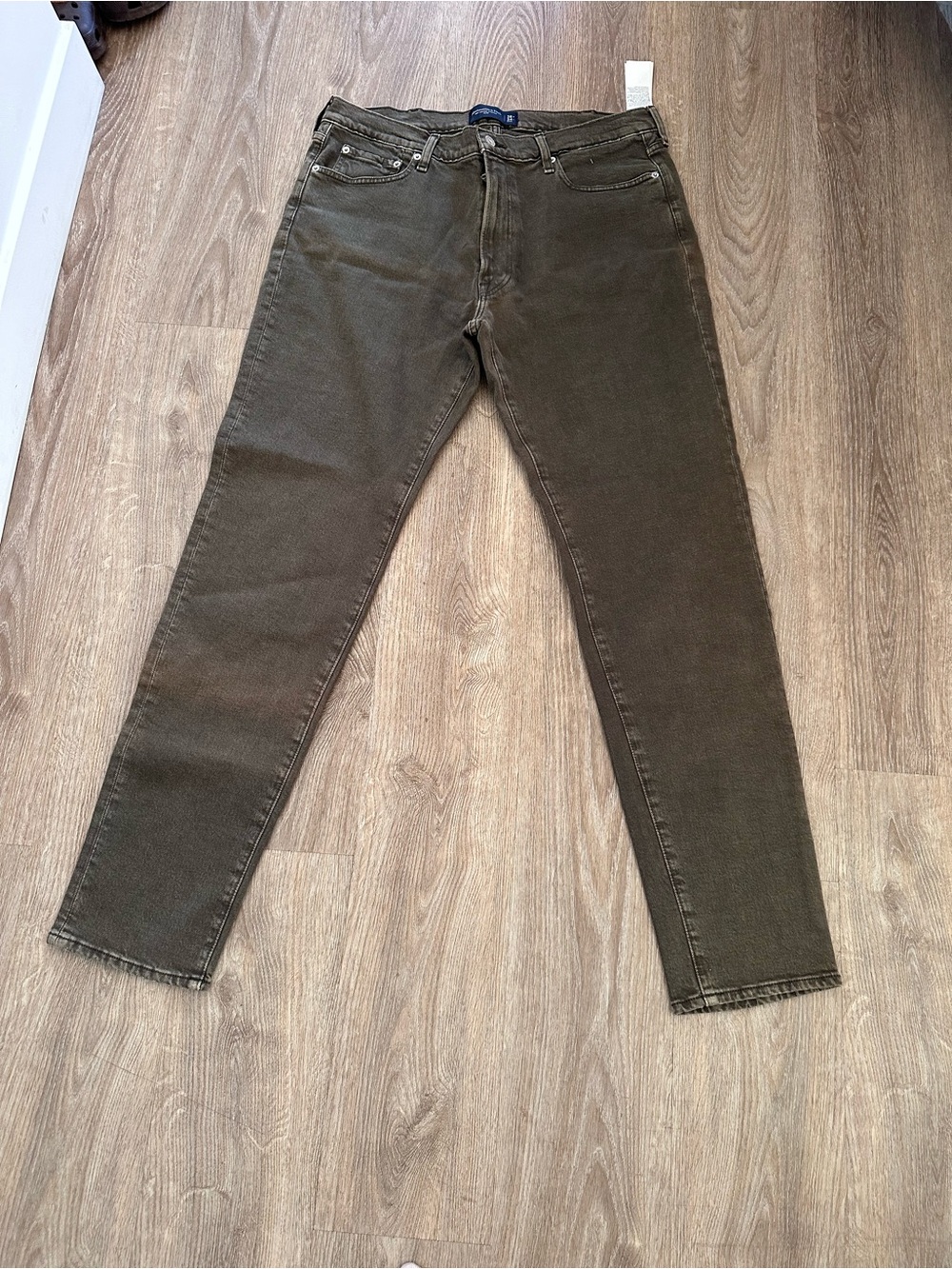 Abercrombie & Fitch Men's Slim Straight Jeans in Olive
